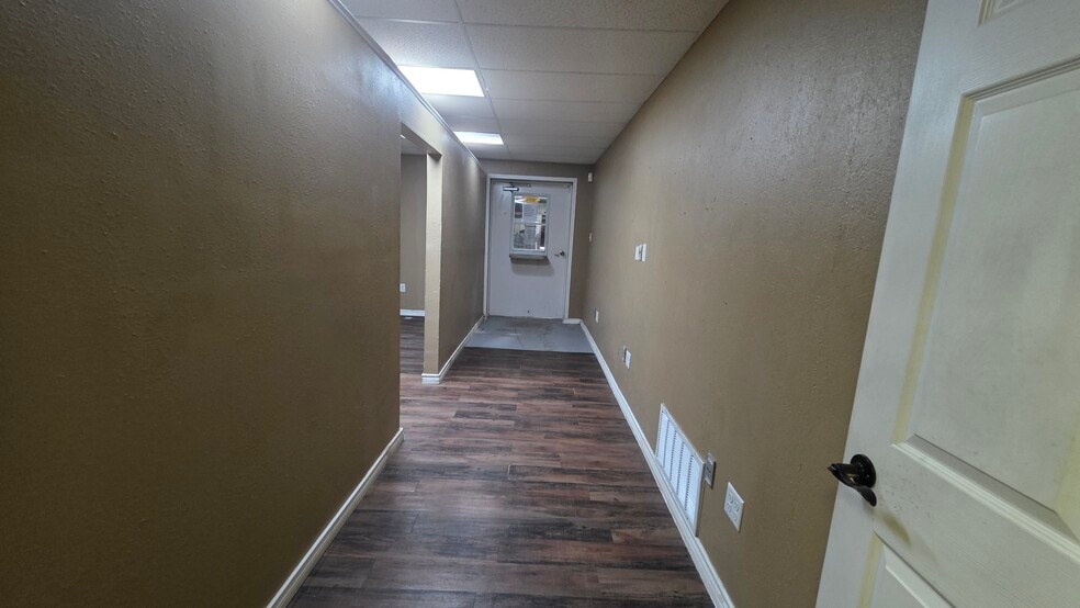 More Photos Of 3351 Westover Dr, Odessa Service For Sale