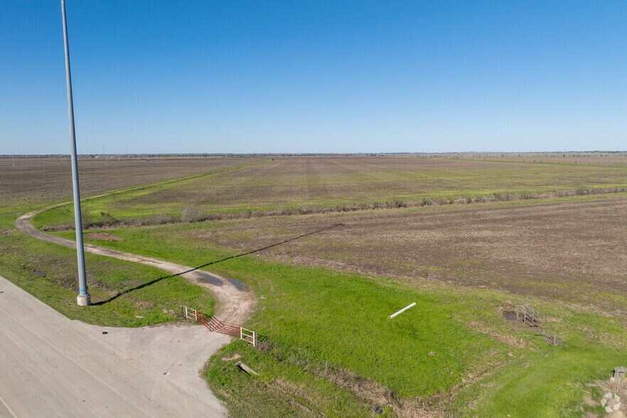 More Photos Of Interstate 10, Beaumont Land For Sale