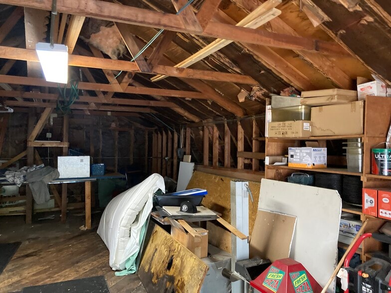 More Photos Of 2715-2719 W Broadway Ave, Minneapolis Fast Food For Sale