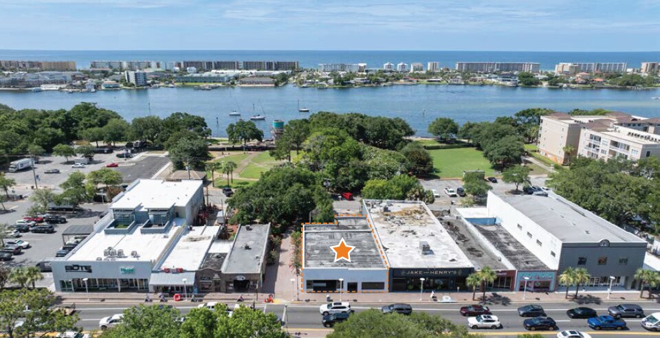 More Photos Of 142 & 144 US-98 Miracle Strip Pky, Fort Walton Beach Storefront For Sale