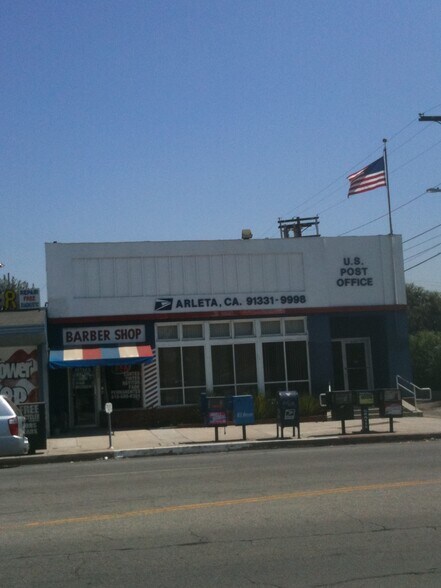 More Photos Of 9454 Arleta Ave, Arleta Office For Sale
