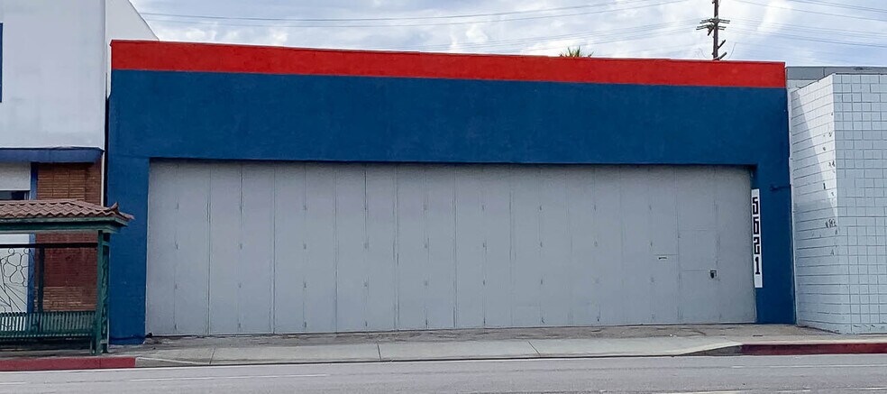 Primary Photo Of 5621 Pacific Blvd, Huntington Park Manufacturing For Lease