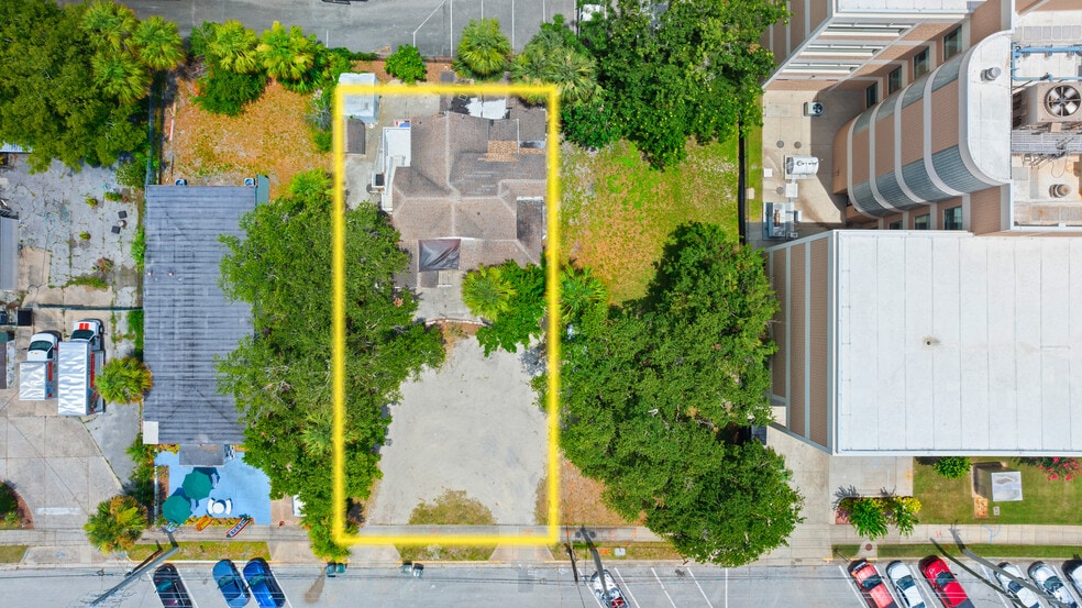 More Photos Of 228 Bay St, Daytona Beach Apartments For Sale