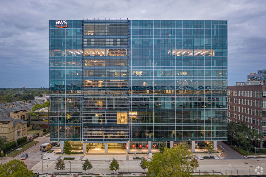 More Photos Of 825 Town & Country, Houston Coworking Space