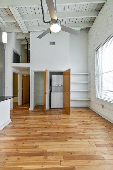 More Photos Of 601 Stockton St, Richmond Apartments For Sale