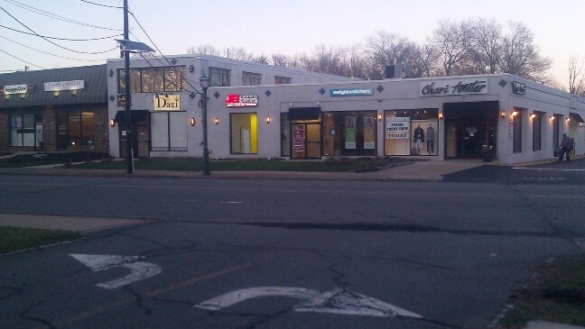 More Photos Of 95-97 S Livingston Ave, Livingston Storefront For Lease