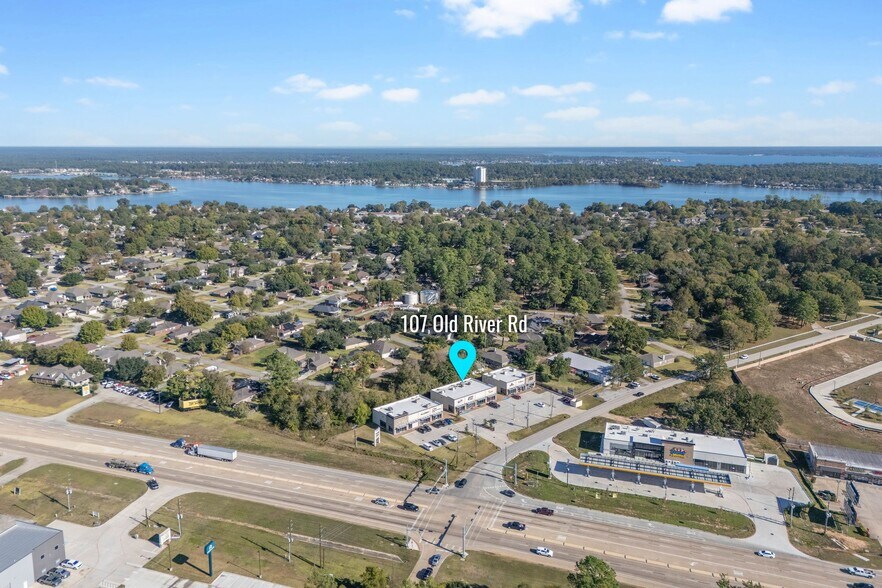 More Photos Of 107 Old River Rd, Montgomery Storefront For Sale