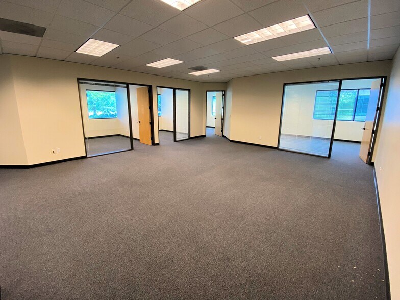 More Photos Of 3775 Brickway Blvd, Santa Rosa Medical For Sale