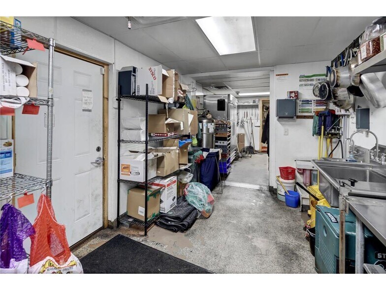 More Photos Of 39 N Union St, Mora Restaurant For Sale