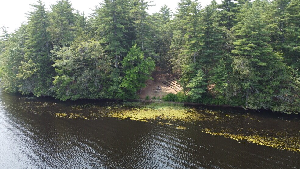 More Photos Of 12 W Shore Park Rd, Kingston Specialty For Sale