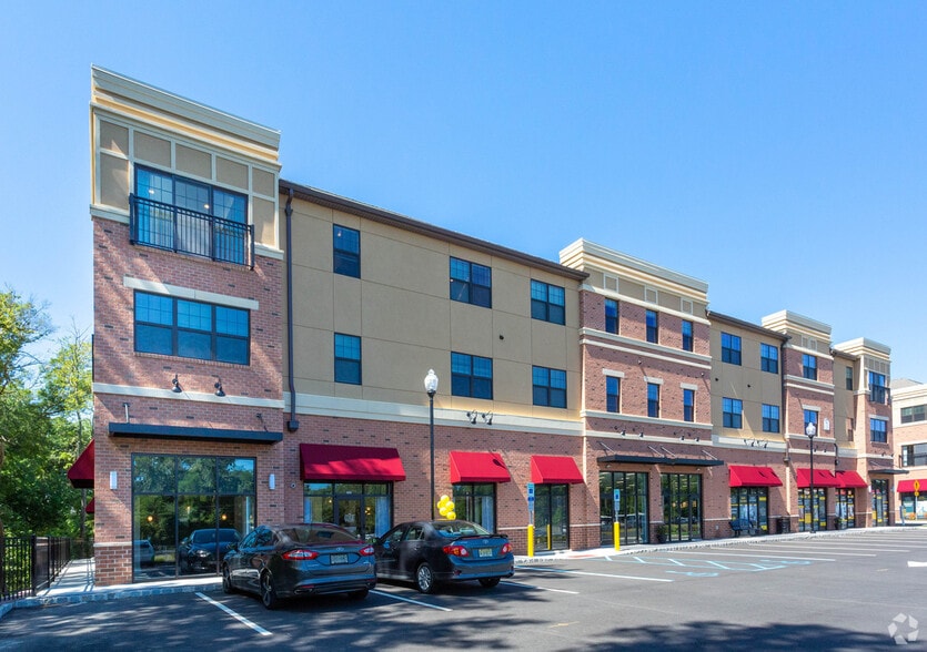 More Photos Of 3300 US Highway 9, Freehold Unknown For Lease