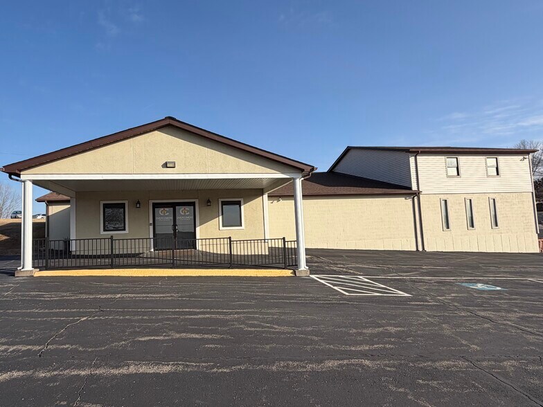 More Photos Of 530 Benham St, Bonne Terre Specialty For Sale