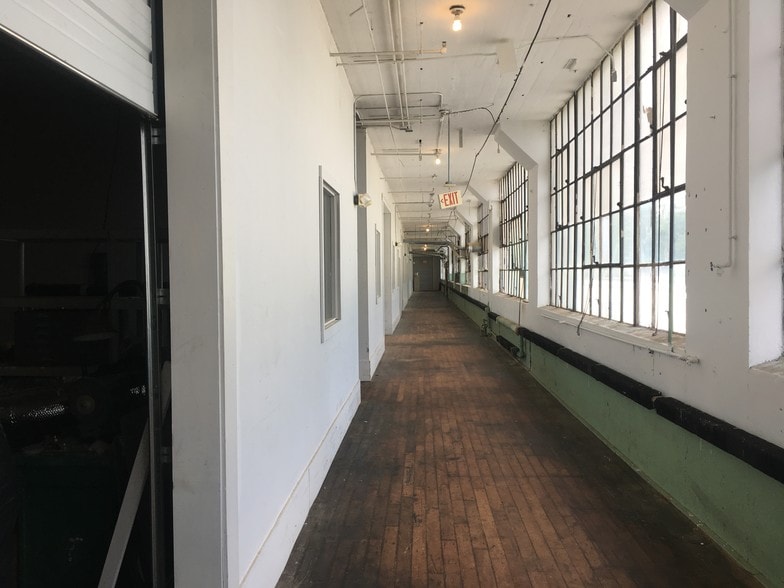 More Photos Of 135-153 Center St, Bristol Manufacturing For Lease