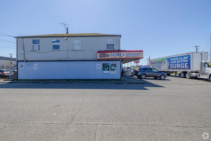 More Photos Of 8201 Tacoma Way, Tacoma Storefront Retail Residential For Sale