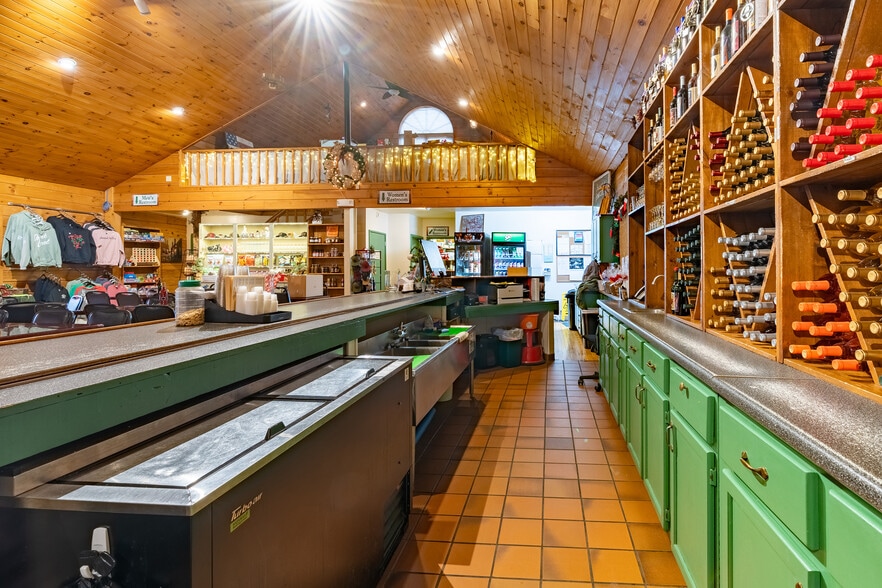 More Photos Of 14931 State Highway 37, Whittington Winery Vineyard For Sale