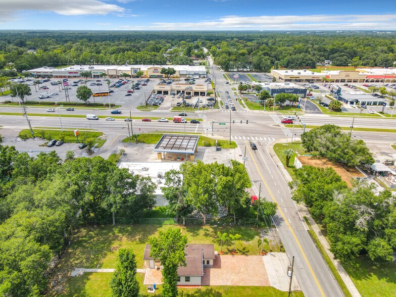More Photos Of 1906 Murdock Blvd, Orlando Office For Lease