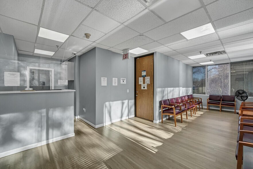 More Photos Of 540 N State Rd, Briarcliff Manor Village Medical For Lease