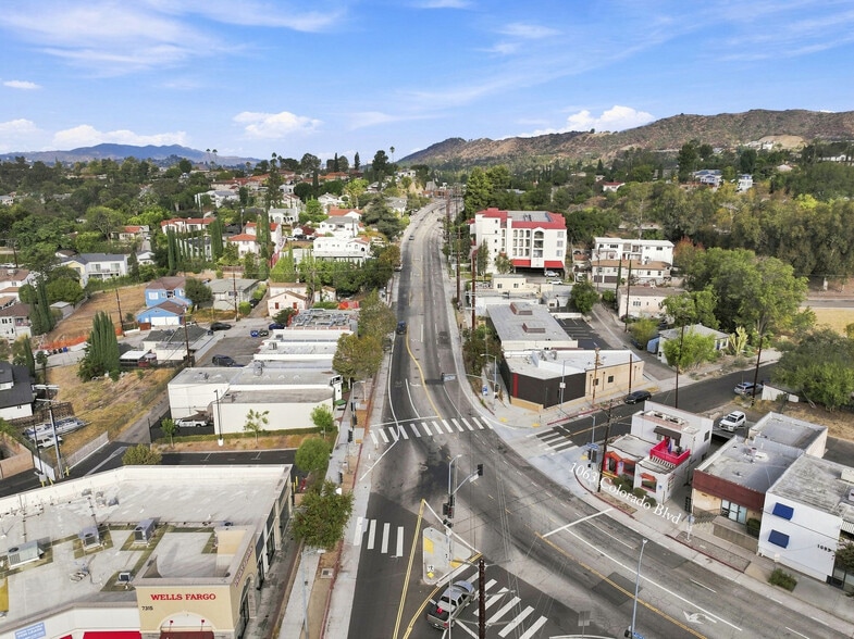 More Photos Of 1063 Colorado Blvd, Eagle Rock Medical For Sale
