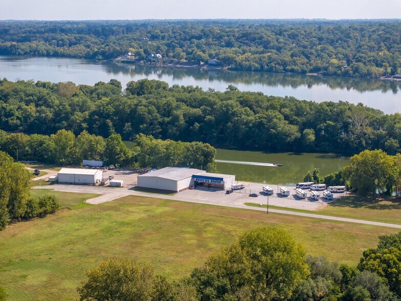 More Photos Of 4002 Utica Pike, Jeffersonville Land For Sale