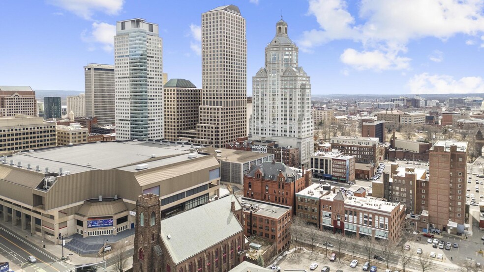 More Photos Of 103 Allyn St, Hartford Storefront Retail Residential For Lease