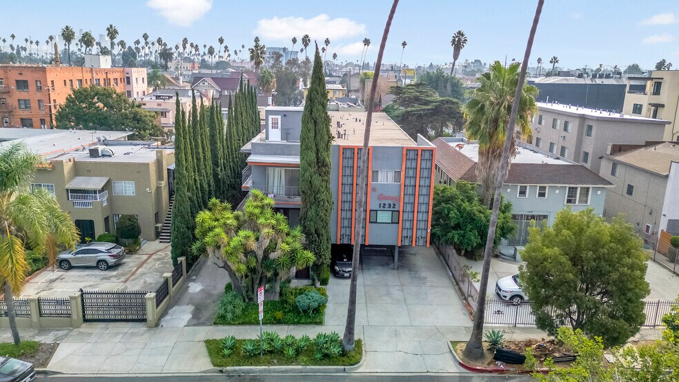 More Photos Of 1232 S Bronson Ave, Los Angeles Apartments For Sale