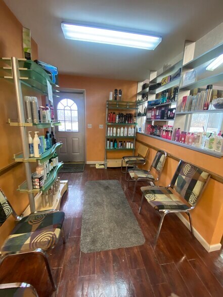 More Photos Of 8009 N McKinley Rd, Flushing General Retail For Sale