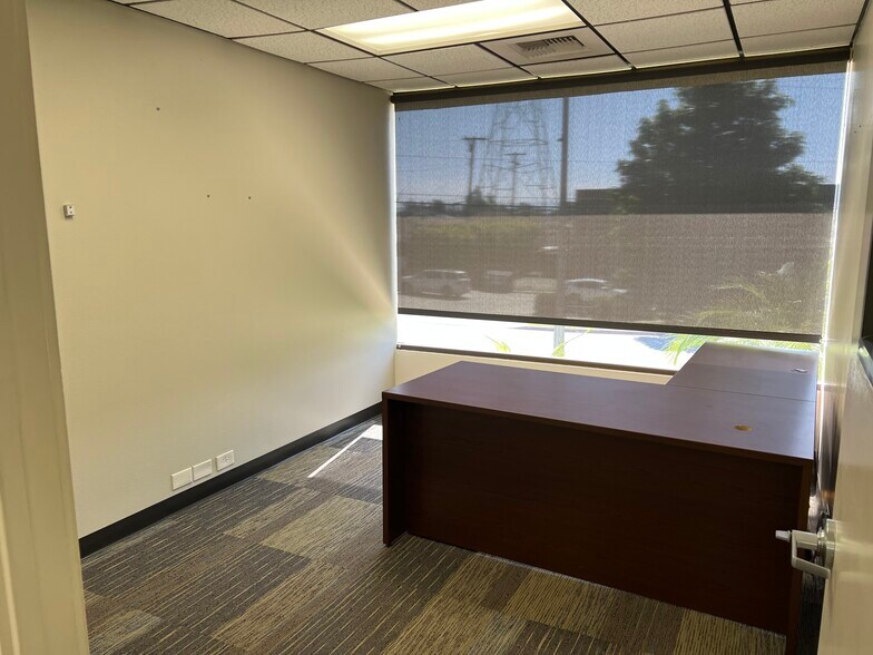 More Photos Of 511 W Citrus Edge St, Glendora Office For Lease