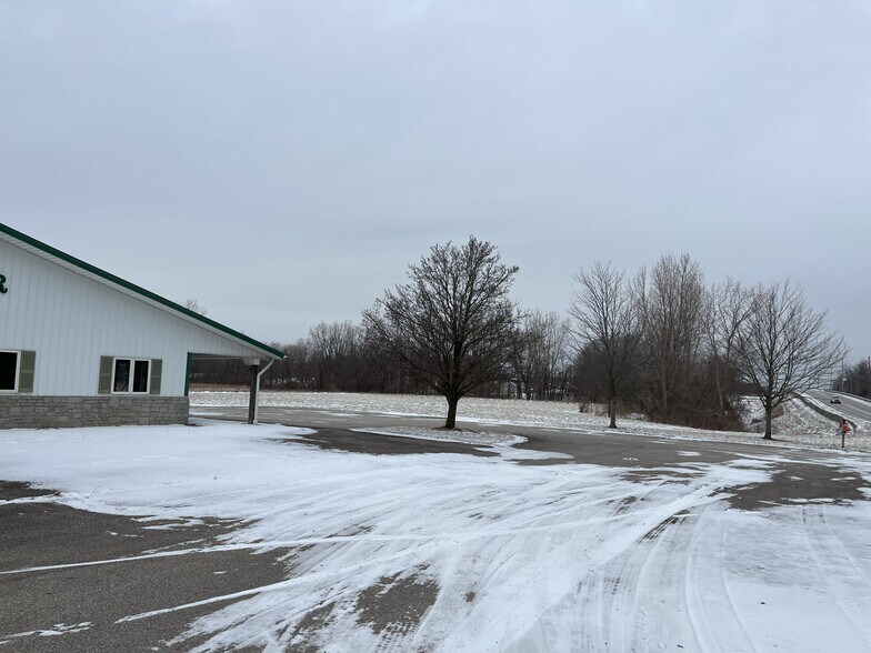 More Photos Of 653 Home Rd N, Mansfield Warehouse For Sale