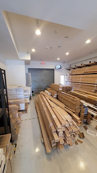 More Photos Of 1306-1308 Good Hope Rd SE, Washington Storefront Retail Office For Lease