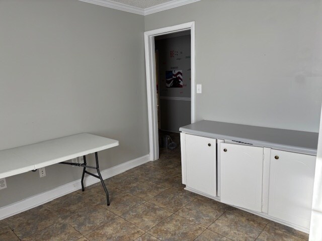 More Photos Of 205 W Bayshore Blvd, Jacksonville Office For Lease