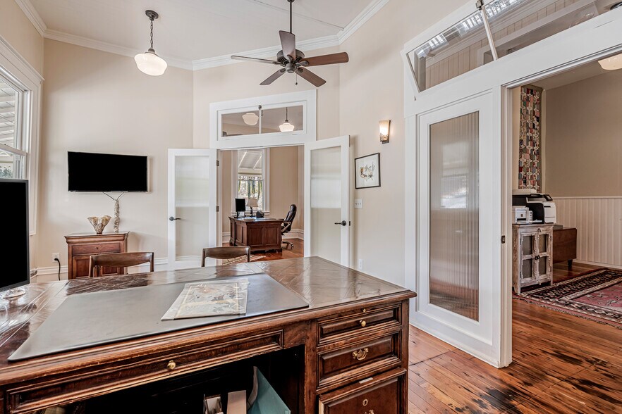 More Photos Of 602 W K St, Benicia Freestanding For Sale