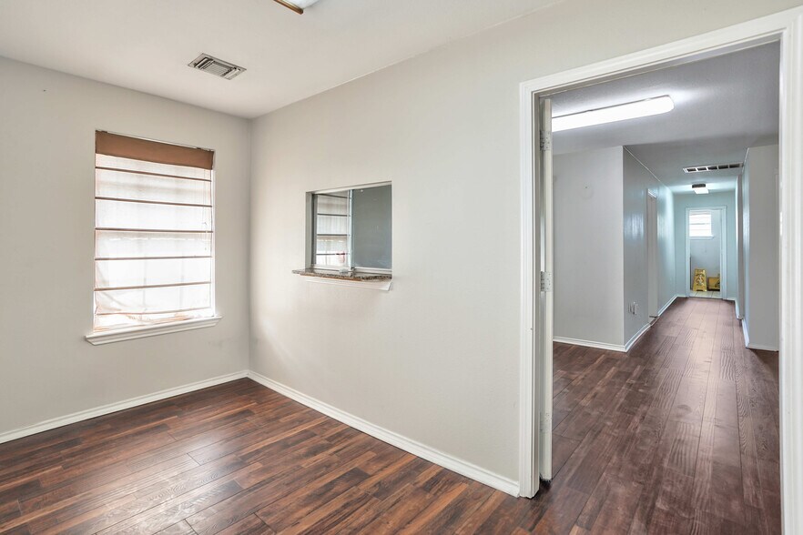 More Photos Of 13301 & 13309 Reeveston Road, Houston Land For Sale
