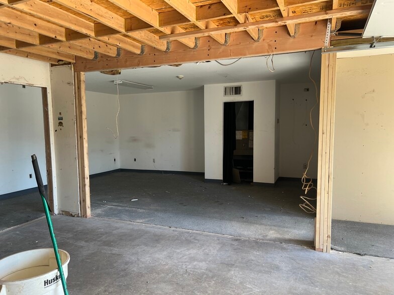 More Photos Of 12301 McNulty Rd, Philadelphia Warehouse For Lease