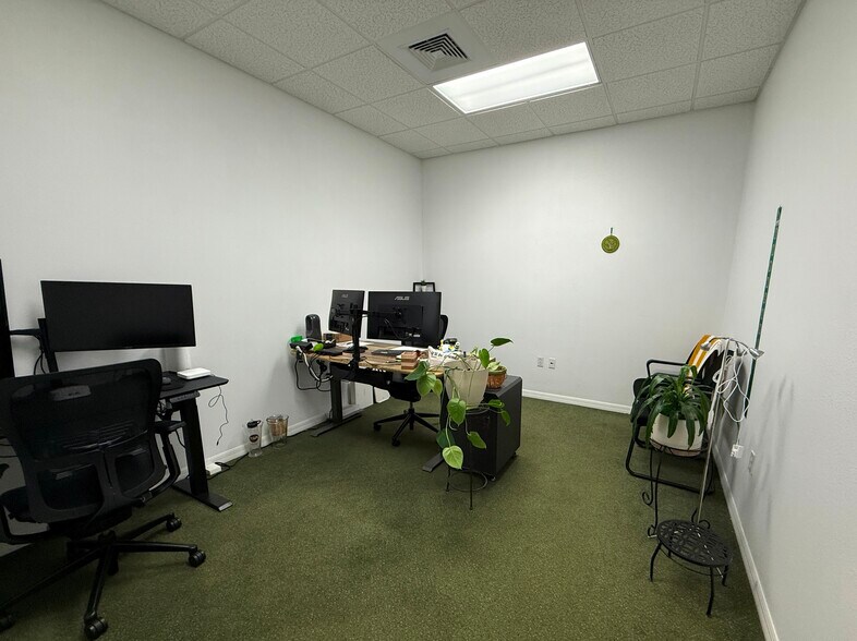 More Photos Of 100 La Costa Ln, Daytona Beach Office For Lease