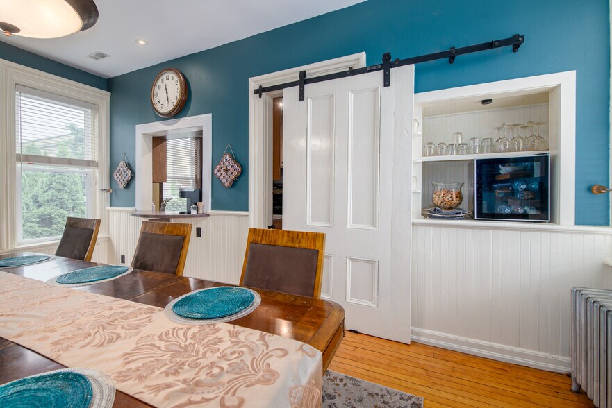 More Photos Of 143 Church Ave, Oshkosh Hospitality For Sale