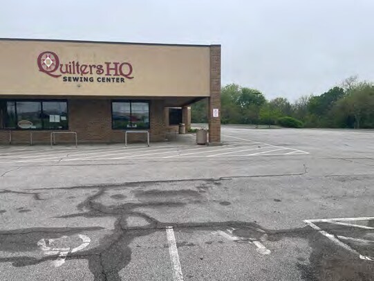 More Photos Of 16175 W 135th St, Olathe Freestanding For Sale