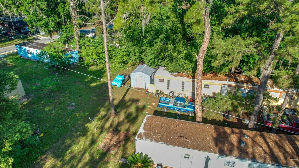 More Photos Of 224 SE Davie Ct, Lake City Manufactured Housing Mobile Home Park For Sale