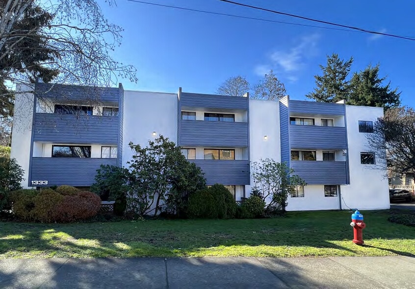 Primary Photo Of 1333 Pandora Av, Victoria Apartments For Sale