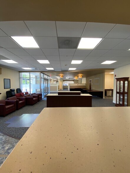 More Photos Of 406 Corlies Ave, Allenhurst Office For Lease