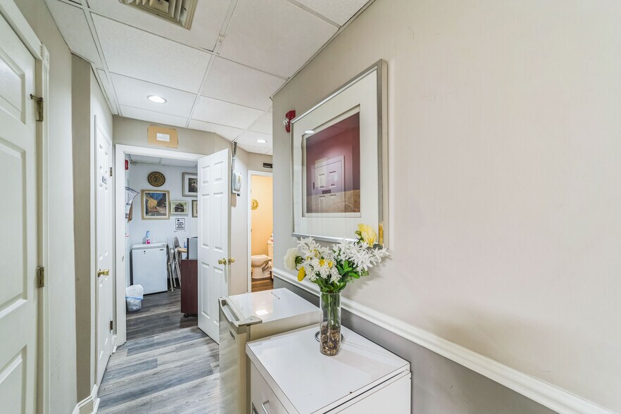 More Photos Of 326 Broad St, Red Bank Medical For Sale