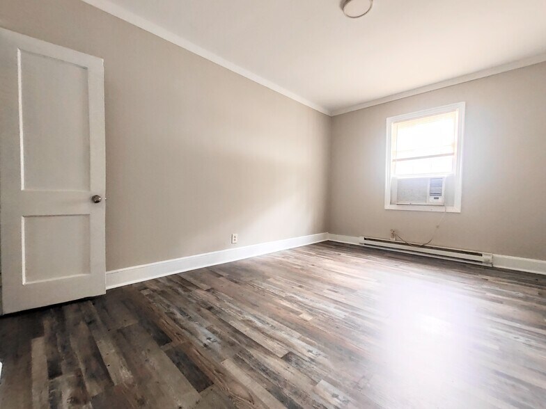 More Photos Of 814 Sunset Ave, Rocky Mount Apartments For Sale