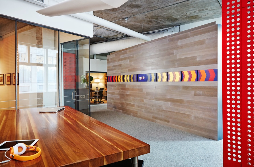More Photos Of 2745 Locust Blvd, Saint Louis Office Residential For Lease