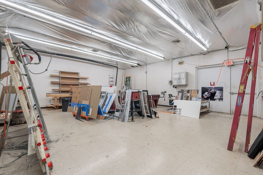 More Photos Of 1414 W 14th St, Tempe Warehouse For Sale