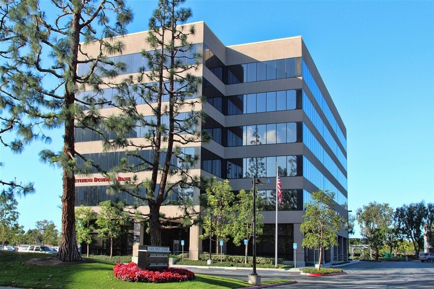 More Photos Of 1401 Dove St, Newport Beach Office For Lease