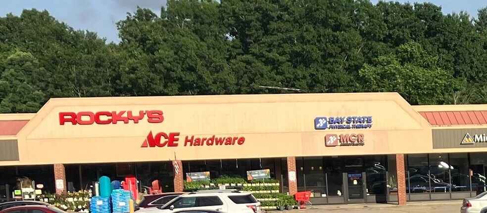 More Photos Of 643-703 Main St, Walpole Unknown For Lease