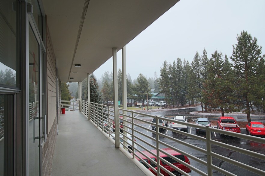 More Photos Of 56835 Venture Ln, Sunriver Office For Lease