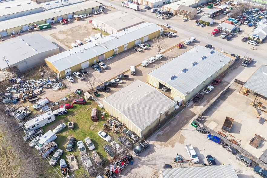 More Photos Of 5150 Boyd Blvd, Rowlett Warehouse For Lease