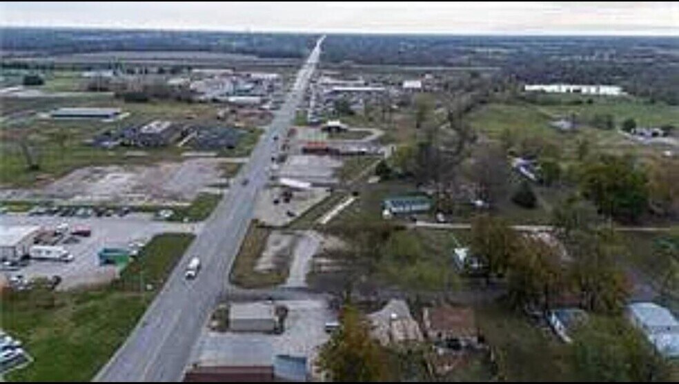 More Photos Of 1303 East St, Iola Land For Sale