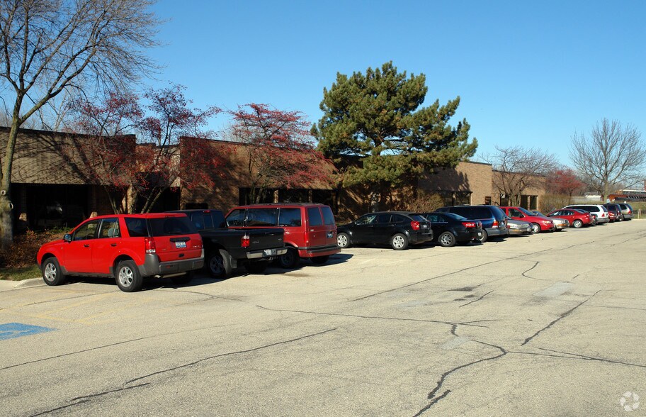 More Photos Of 245 W Roosevelt Rd, West Chicago Industrial For Lease