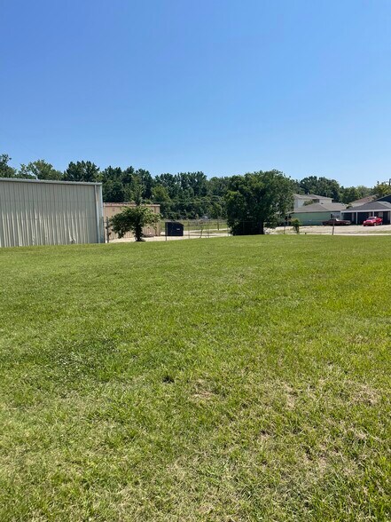 More Photos Of 1123 N Carrollton Ave, Baton Rouge Warehouse For Sale